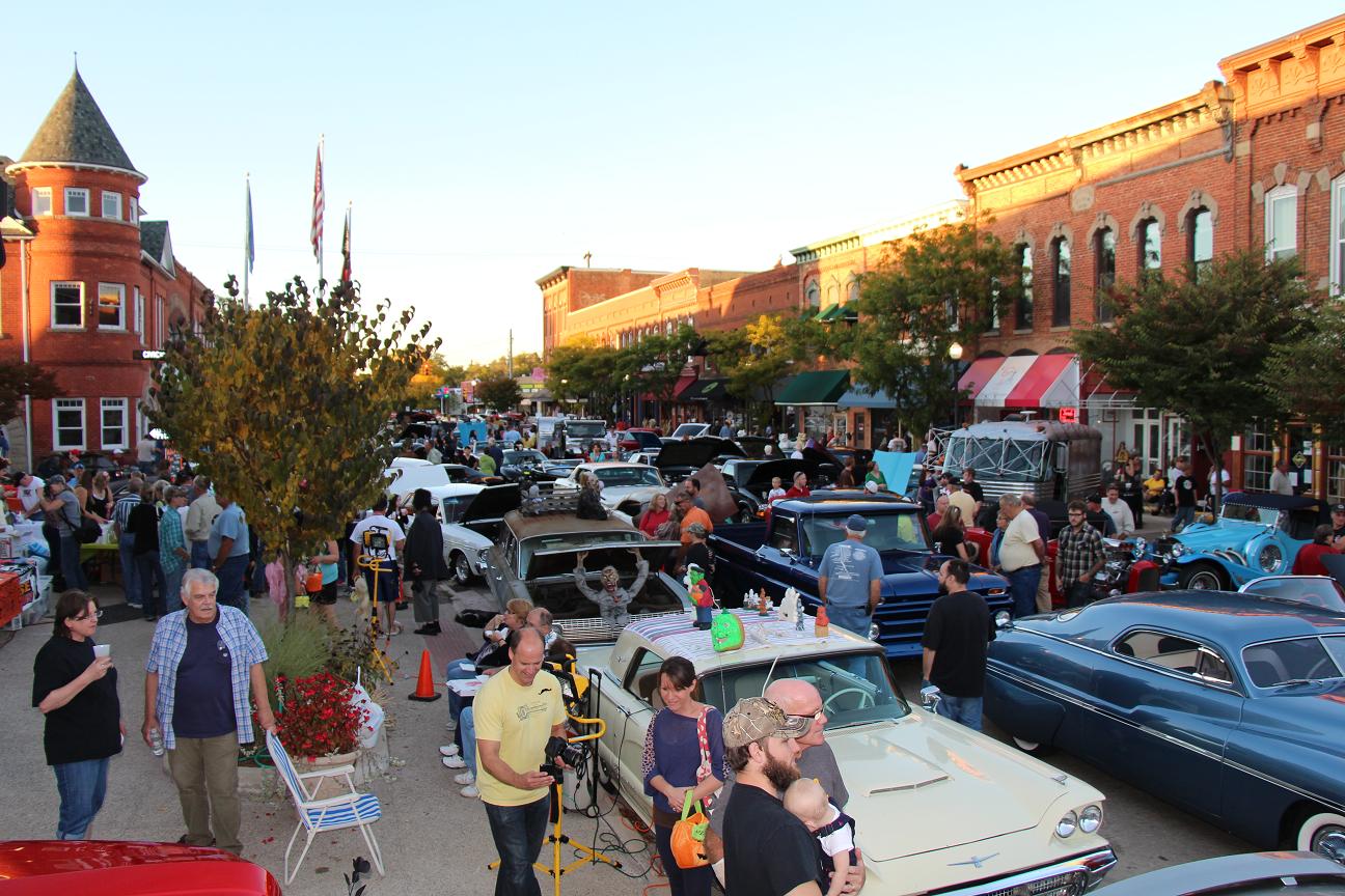 Classic Car Cruise Wednesday, May 6, 2020, 500 PM Main Street